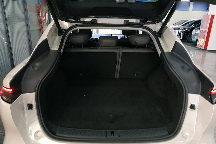Used IM LS6 2023 Max Standard Edition Trunk