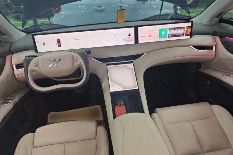 Used IM LS6 2023 Max Standard Edition Center Console