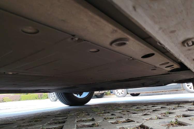 Used IM LS6 2023 Max Standard Edition Chassis Front Right