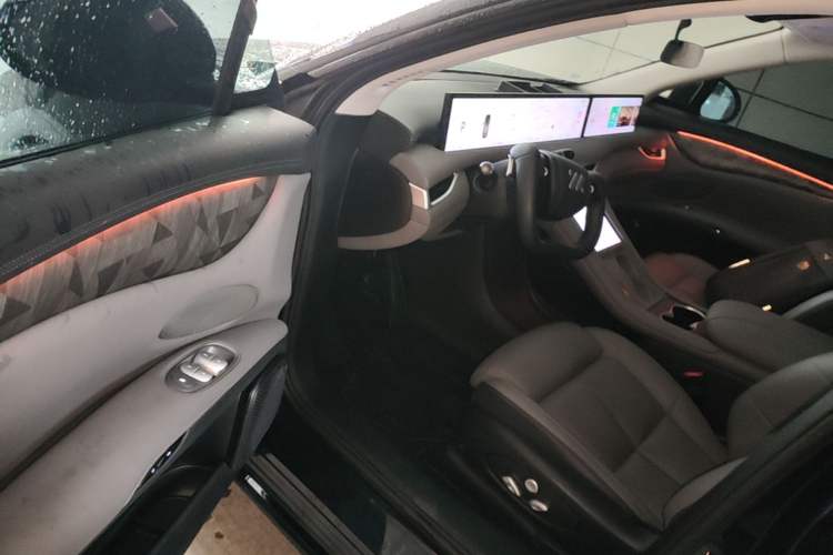 Used IM LS6 2023 Max Standard Edition Driver Seat