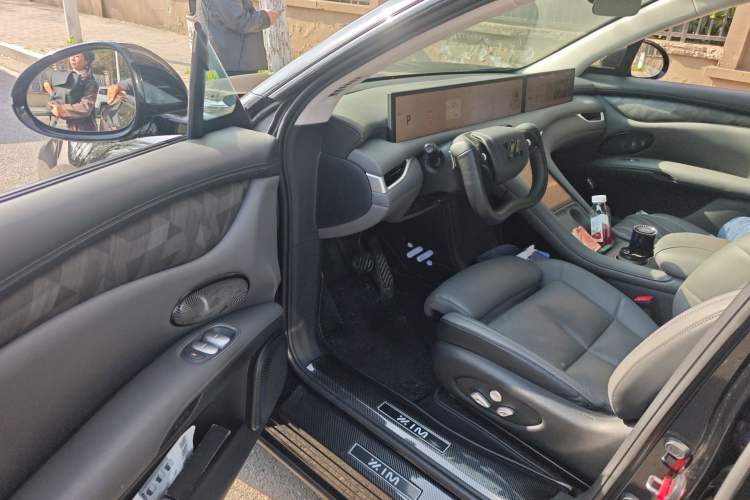 Used IM LS6 2023 Max Standard Edition Driver Seat