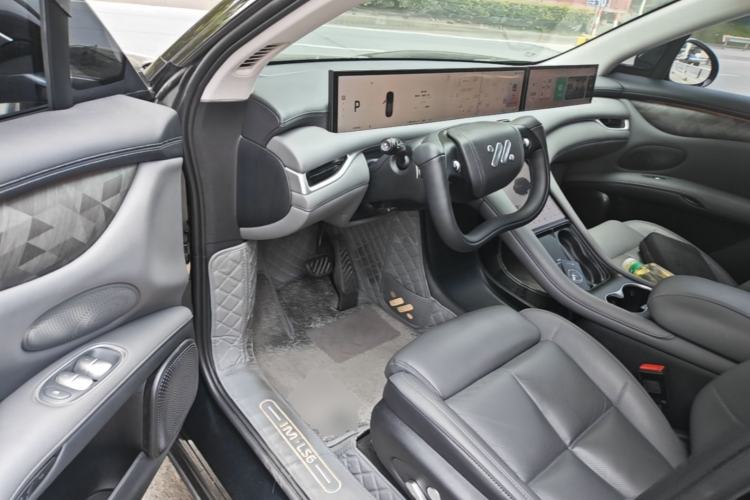 Used IM LS6 2023 Max Standard Edition Driver Seat
