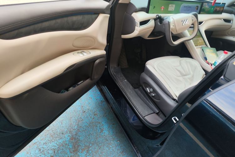 Used IM LS6 2023 Max Standard Edition Driver Seat