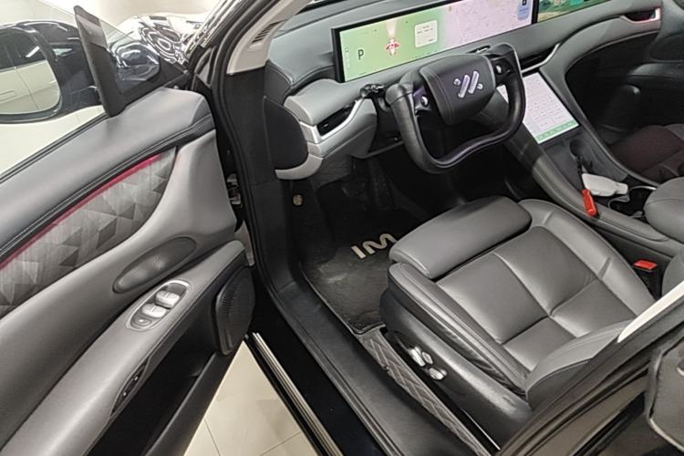 Used IM LS6 2023 Max Standard Edition Driver Seat