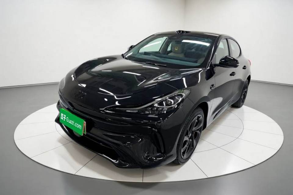 IM LS6 2023