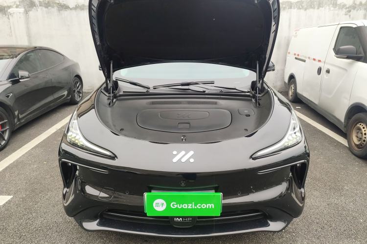 Used IM LS6 2023 Max Long-Range Version Engine Bay