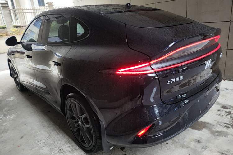 Used IM LS6 2023 Max Standard Edition Exterior 2