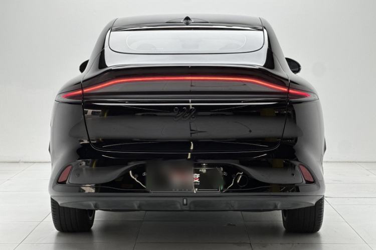 Used IM LS6 2023 Max Standard Edition Exterior 4