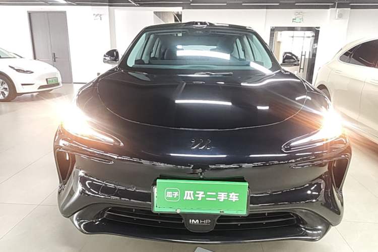 Used IM LS6 2023 Max Standard Edition Front