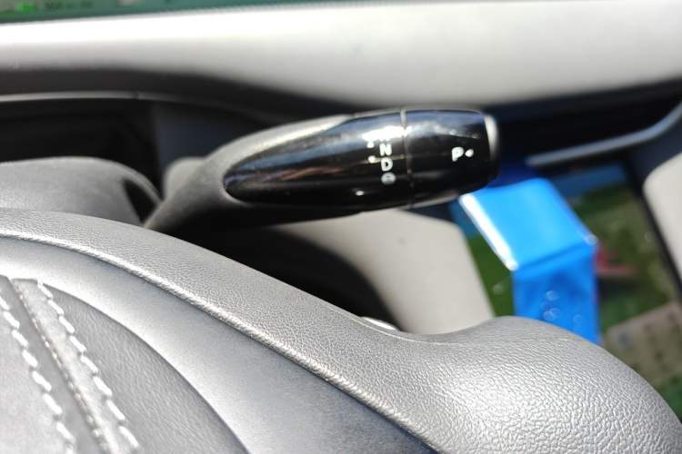 Used IM LS6 2023 Max Standard Edition Gear Lever