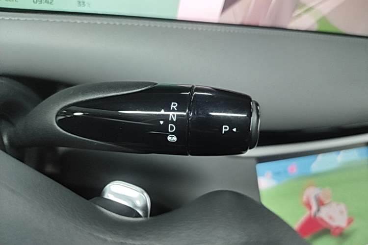 Used IM LS6 2023 Max Standard Edition Gear Lever