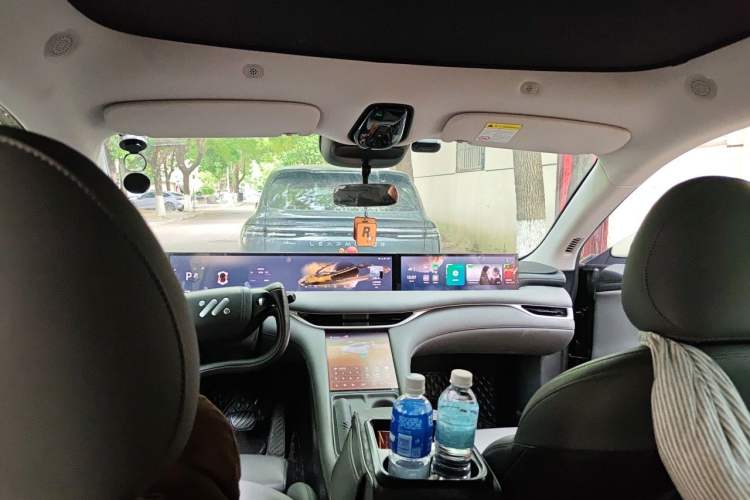 Used IM LS6 2023 Max Long-Range Version Headliner