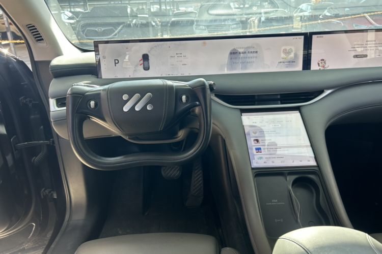 Used IM LS6 2023 Max Standard Edition Interior 2