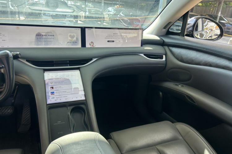 Used IM LS6 2023 Max Standard Edition Interior 3