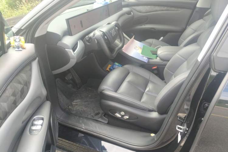 Used IM LS6 2023 Max Standard Edition Left Front Seat