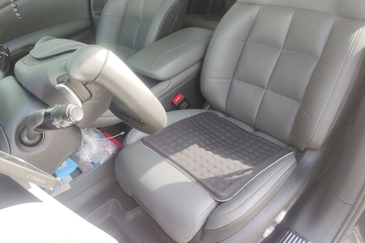 Used IM LS6 2023 Max Standard Edition Left Front Seat