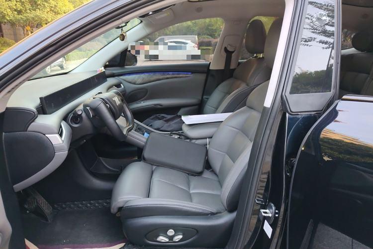 Used IM LS6 2023 Max Standard Edition Left Front Seat