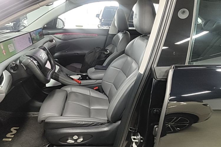 Used IM LS6 2023 Max Standard Edition Left Front Seat