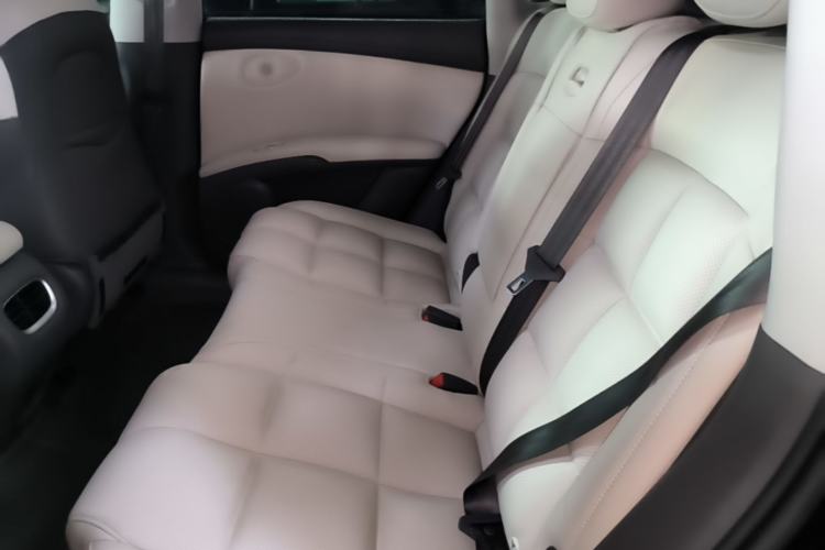 Used IM LS6 2023 Max Long-Range Version Left Rear Seat
