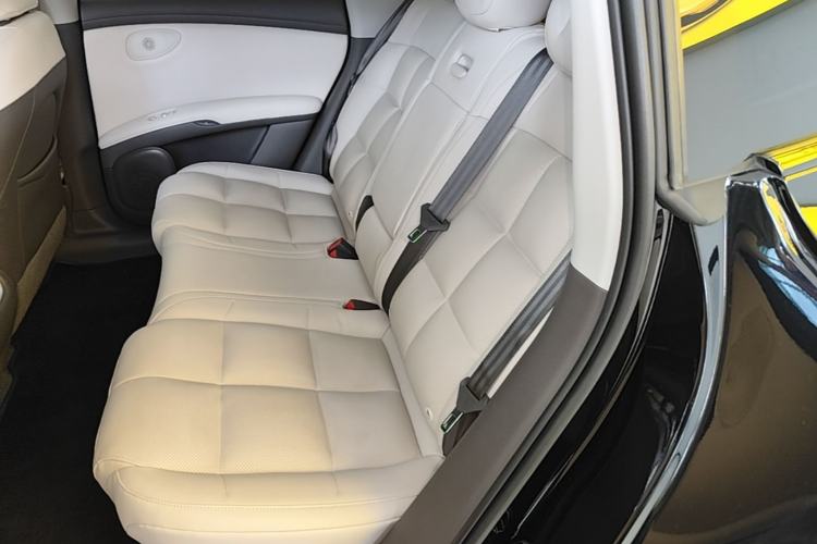 Used IM LS6 2023 Max Standard Edition Left Rear Seat
