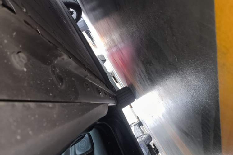 Used IM LS6 2023 Max Standard Edition Left Side Sill