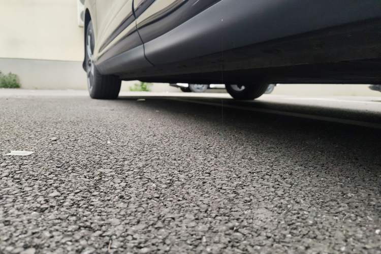 Used IM LS6 2023 Max Long-Range Version Left Side Sill