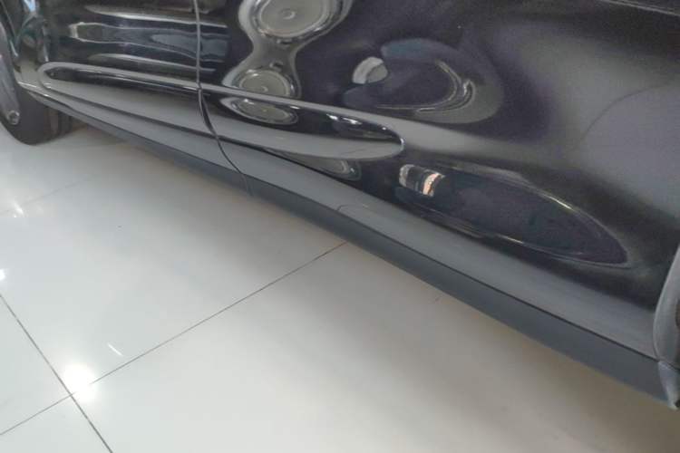 Used IM LS6 2023 Max Long-Range Version Left Side Sill