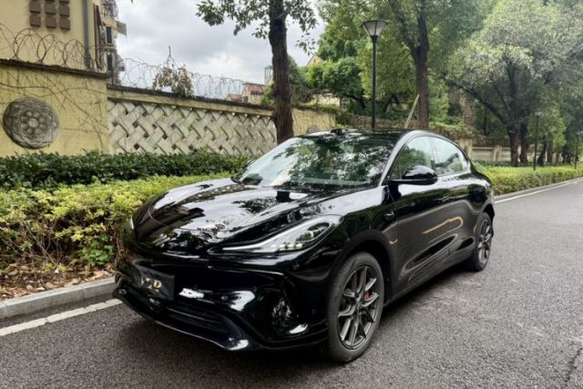 Used IM LS6 2023 Max Standard Edition