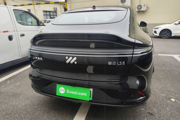 Used IM LS6 2023 Max Long-Range Version Rear