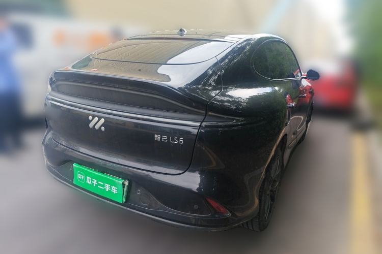Used IM LS6 2023 Max Standard Edition Rear Right 45 Deg