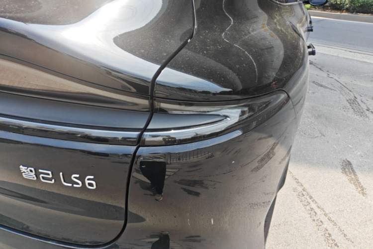Used IM LS6 2023 Max Standard Edition Right Rear Taillight