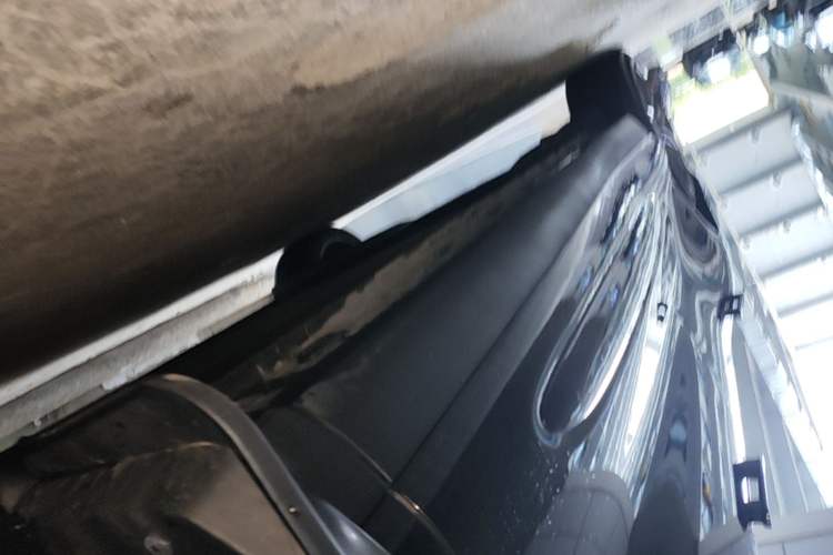 Used IM LS6 2023 Max Standard Edition Right Side Sill