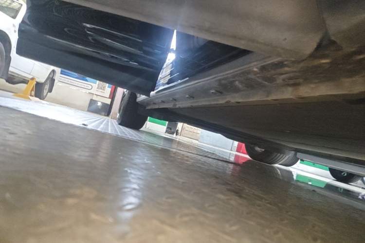 Used IM LS6 2023 Max Standard Edition Right Side Sill