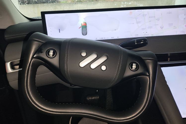 Used IM LS6 2023 Max Standard Edition Steering Wheel