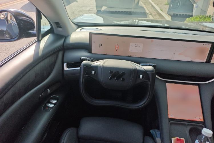 Used IM LS6 2023 Max Standard Edition Steering Wheel
