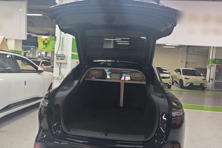 Used IM LS6 2023 Max Standard Edition Trunk