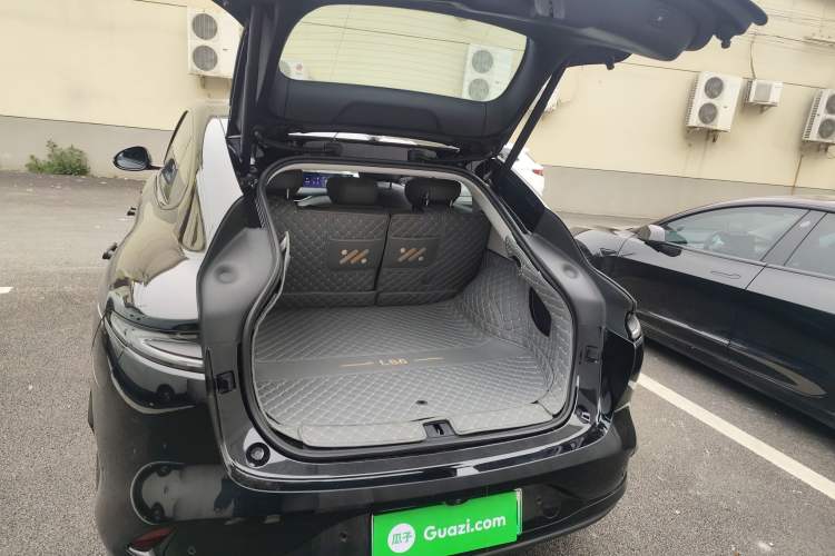 Used IM LS6 2023 Max Long-Range Version Trunk