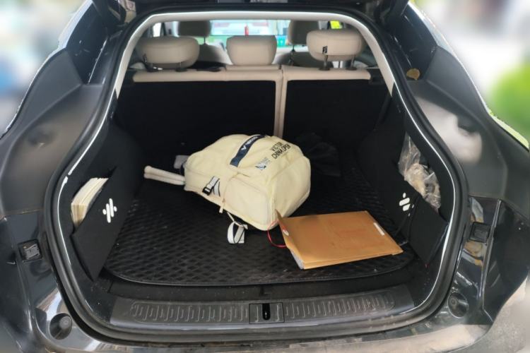 Used IM LS6 2023 Max Standard Edition Trunk