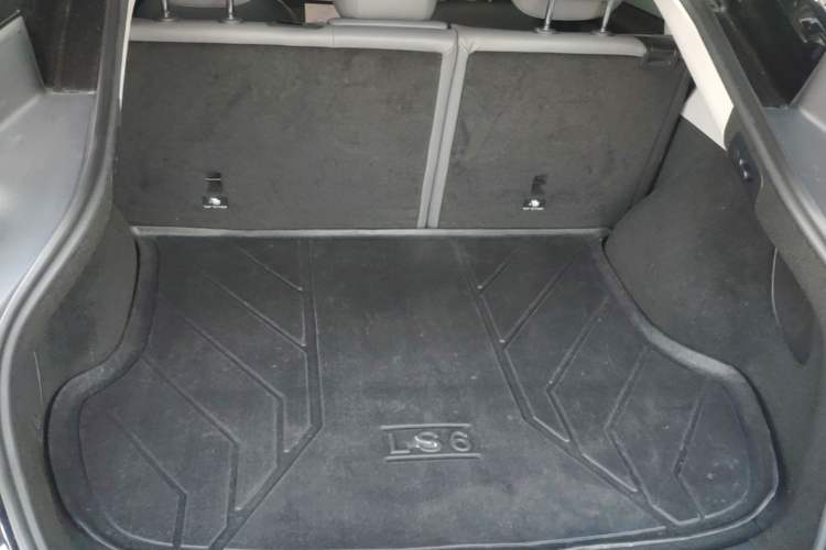 Used IM LS6 2023 Max Long-Range Version Trunk