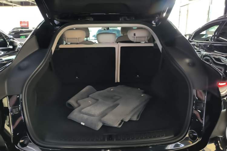 Used IM LS6 2023 Max Long-Range Version Trunk