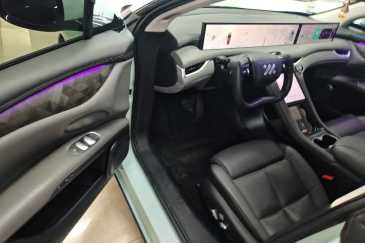 Used IM LS6 2023 Max Enhanced Performance Edition Driver Seat