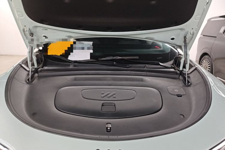 Used IM LS6 2023 Max Long-Range Version Engine Bay