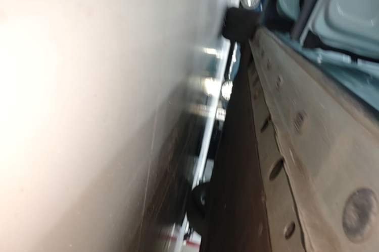 Used IM LS6 2023 Max Long-Range Version Left Side Sill