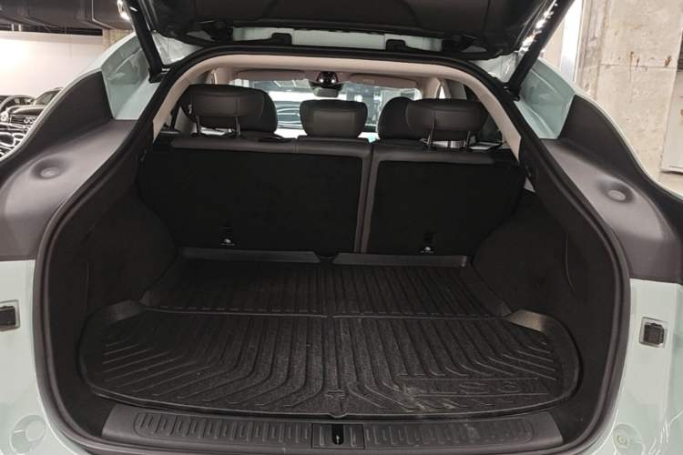 Used IM LS6 2023 Max Long-Range Version Trunk