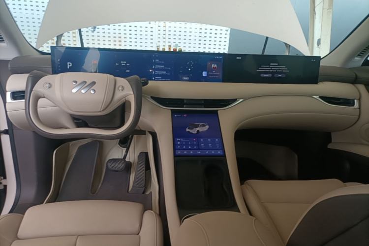 Used IM LS6 2023 Max Standard Edition Center Console