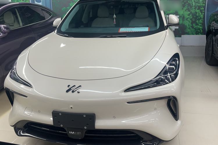 Used IM LS6 2023 Max Standard Edition Exterior 1