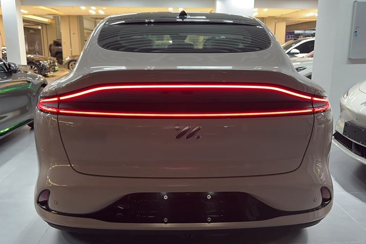 Used IM LS6 2023 Max Enhanced Performance Edition Exterior 5