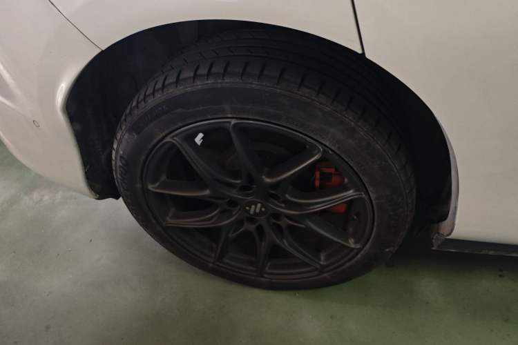 Used IM LS6 2023 Max Standard Edition Exterior 8