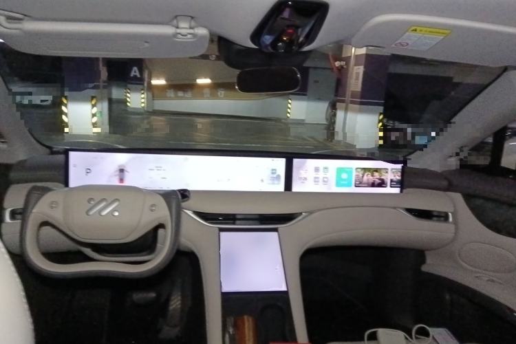 Used IM LS6 2023 Max Standard Edition Center Console