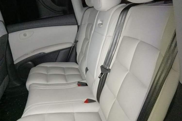 Used IM LS6 2023 Max Standard Edition Left Rear Seat
